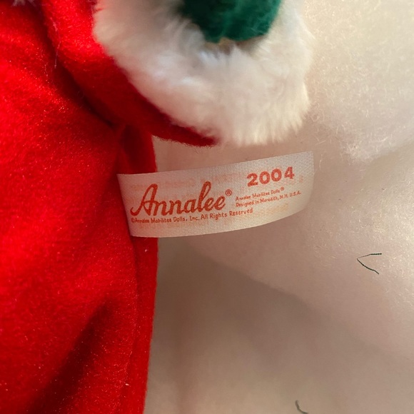 ANNALEE Collectible Santa  9” Peppermint Santa with Basket - Picture 9 of 14